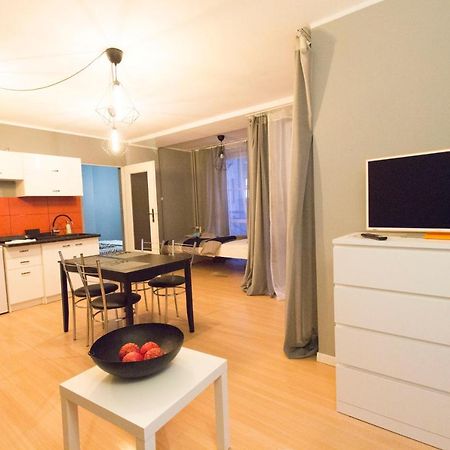 Happy Apartments - Economy Вроцлав Экстерьер фото